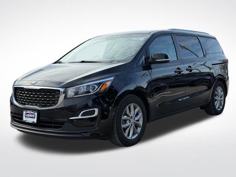 Used 2020 Kia Sedona EX image 9