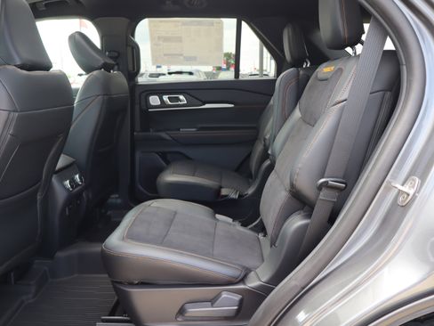 New 2026 Ford Explorer Tremor w/ Tremor Ultimate Package AWD/4WD image 10