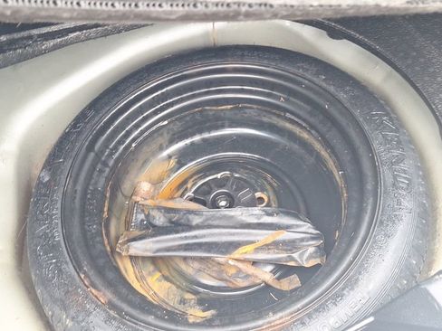 Used 2018 MAZDA MAZDA3 Touring image 23