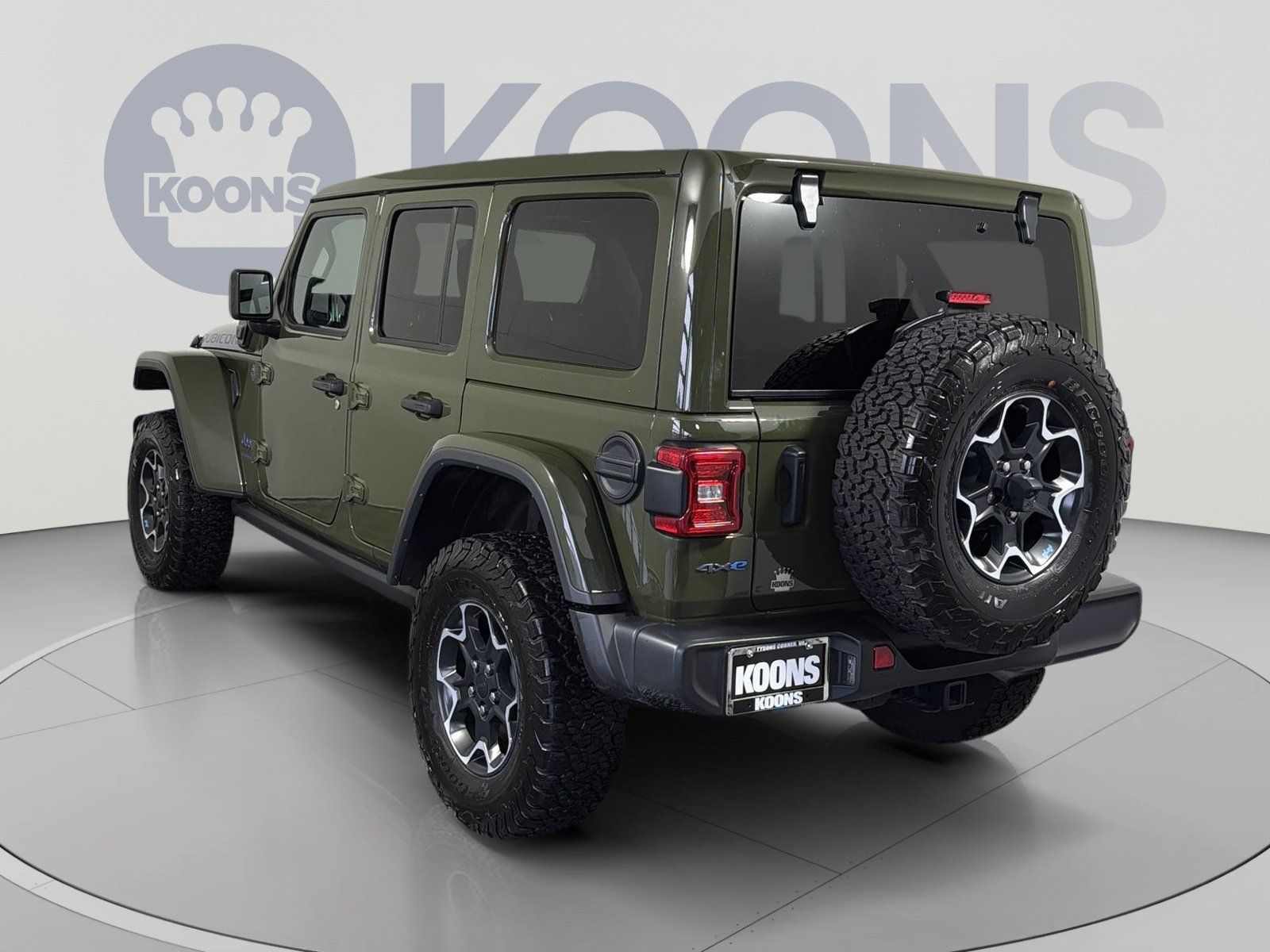 Used 2023 Jeep Wrangler Unlimited Rubicon 4xe w/ Cold Weather Group AWD/4WD image 4