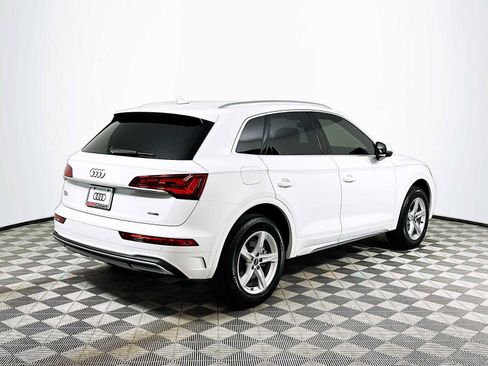 Certified 2023 Audi Q5 Premium AWD/4WD image 7