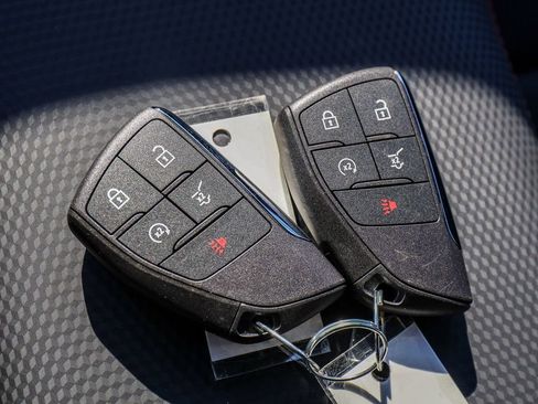 New 2026 Chevrolet Equinox RS w/ LPO, Floor Liner Package image 38