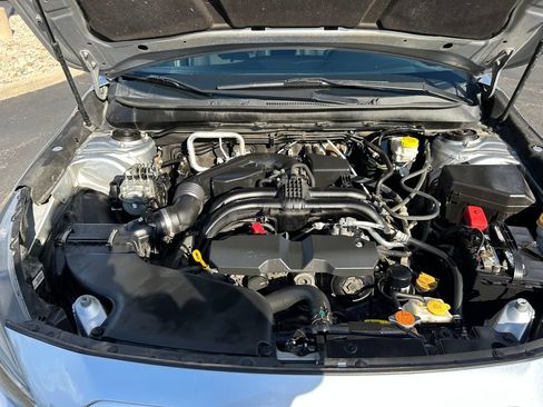 Used 2018 Subaru Outback 2.5i AWD/4WD image 25