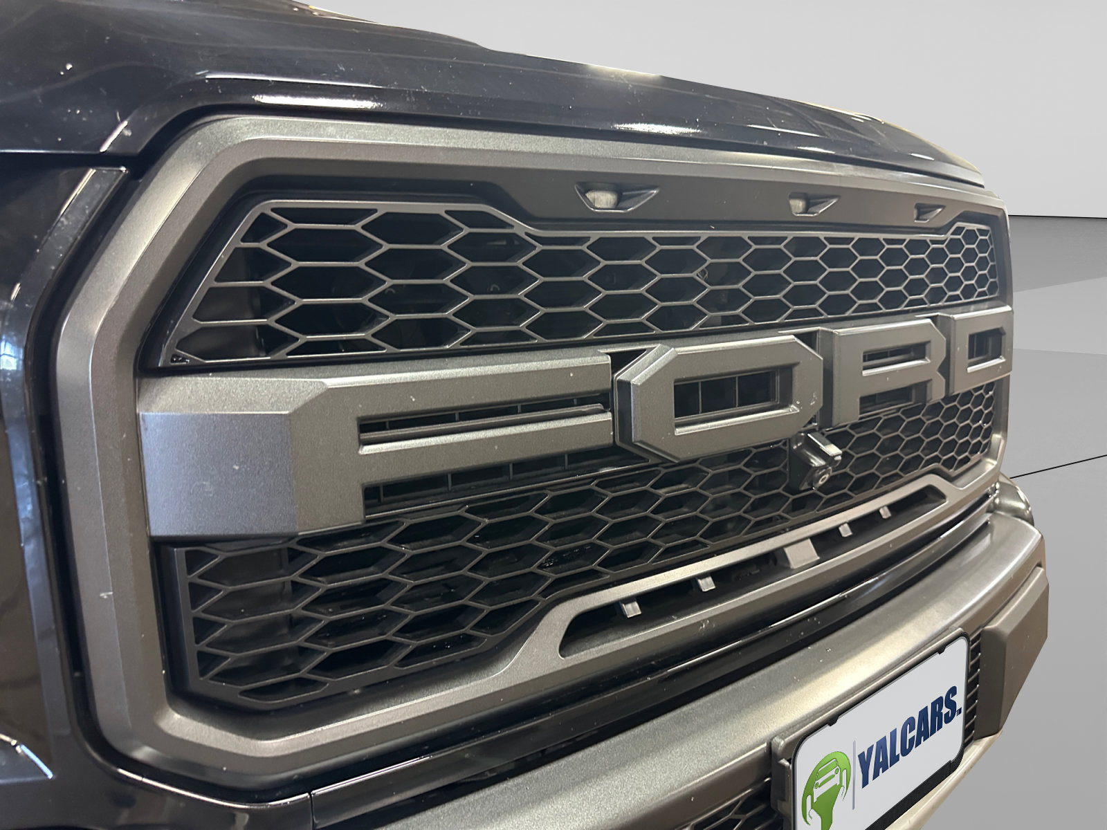 Used 2017 Ford F150 Raptor w/ Equipment Group 802A Luxury AWD/4WD image 43