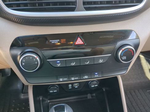 Used 2021 Hyundai Tucson SE image 27