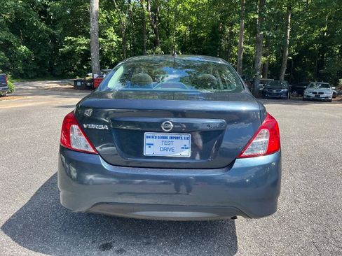Used 2017 Nissan Versa S FWD image 7