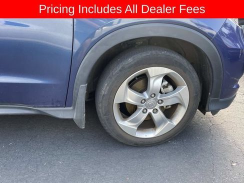 Used 2016 Honda HR-V LX image 11