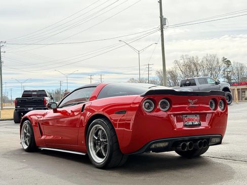 Used 2006 Chevrolet Corvette Coupe w/ Performance Package image 5