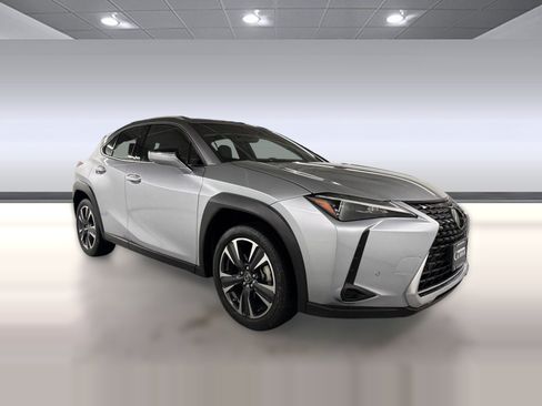 Used 2024 Lexus UX 250h FWD image 7