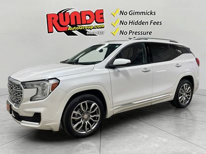 Used 2022 GMC Terrain Denali w/ LPO, Floor Liner Package