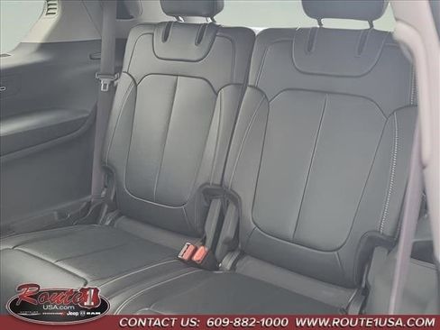 Certified 2022 Jeep Grand Cherokee L Limited image 18