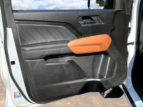 Used 2023 GMC Canyon AT4 w/ Canyon Safety Plus Package image 23