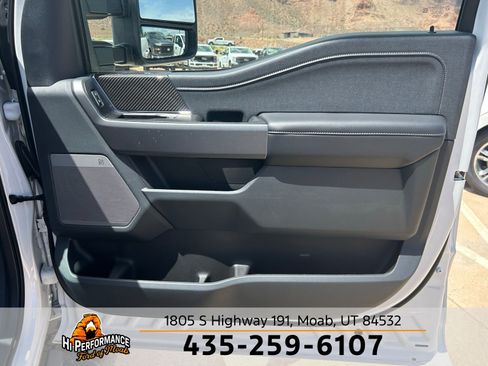 New 2025 Ford F250 Lariat w/ Lariat Ultimate Package AWD/4WD image 36