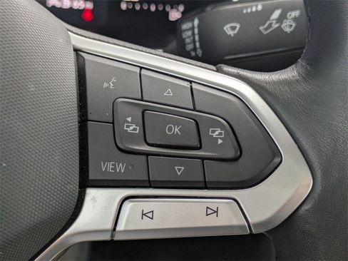 Used 2023 Volkswagen Jetta SE image 26