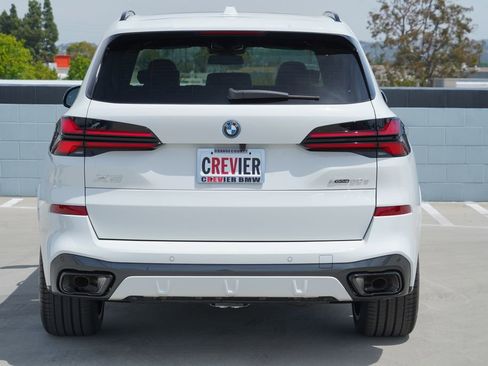 New 2026 BMW X5 xDrive50e w/ M Sport Package AWD/4WD image 7