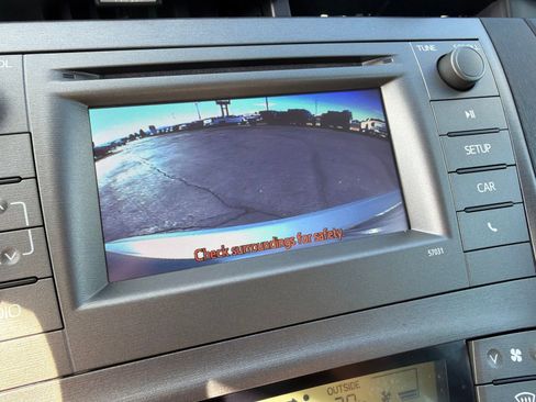 Used 2015 Toyota Prius Two FWD image 18