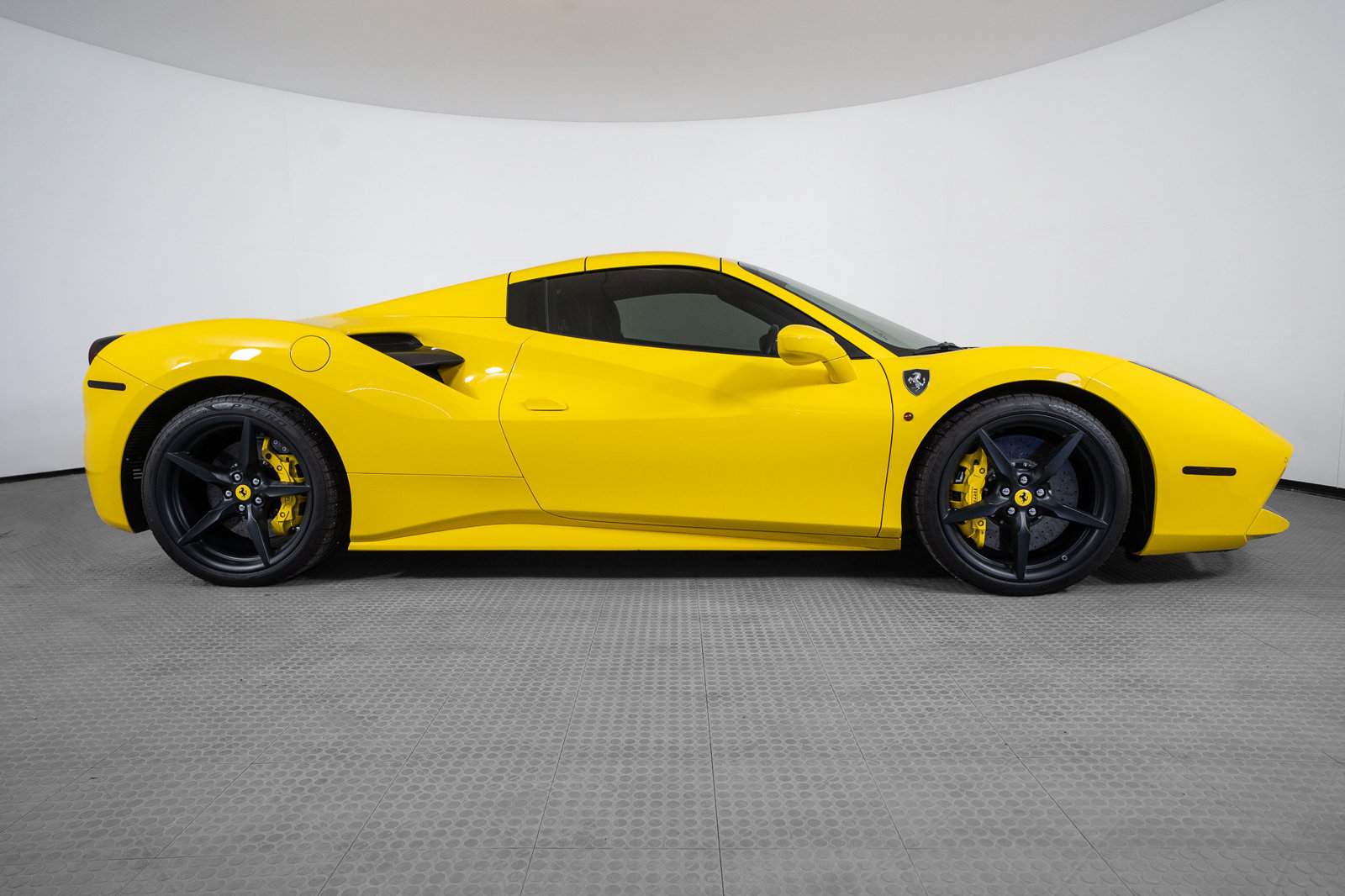 Certified 2018 Ferrari 488 Spider RWD image 49
