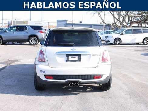 Used 2010 MINI Cooper S image 4