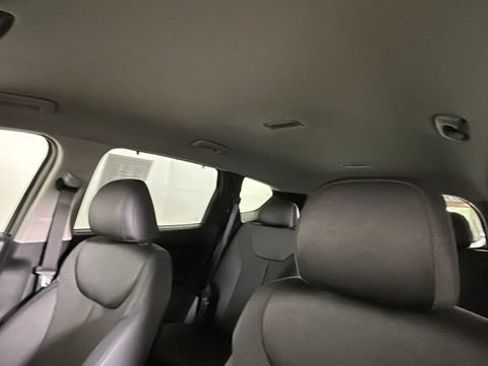 Used 2021 Hyundai Santa Fe SEL w/ Convenience Package AWD/4WD image 12