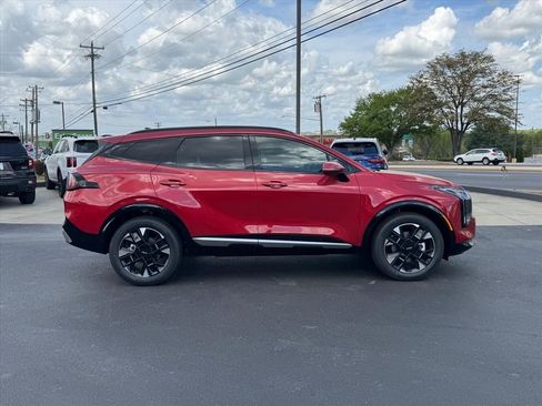 New 2026 Kia Sportage SX AWD/4WD image 2