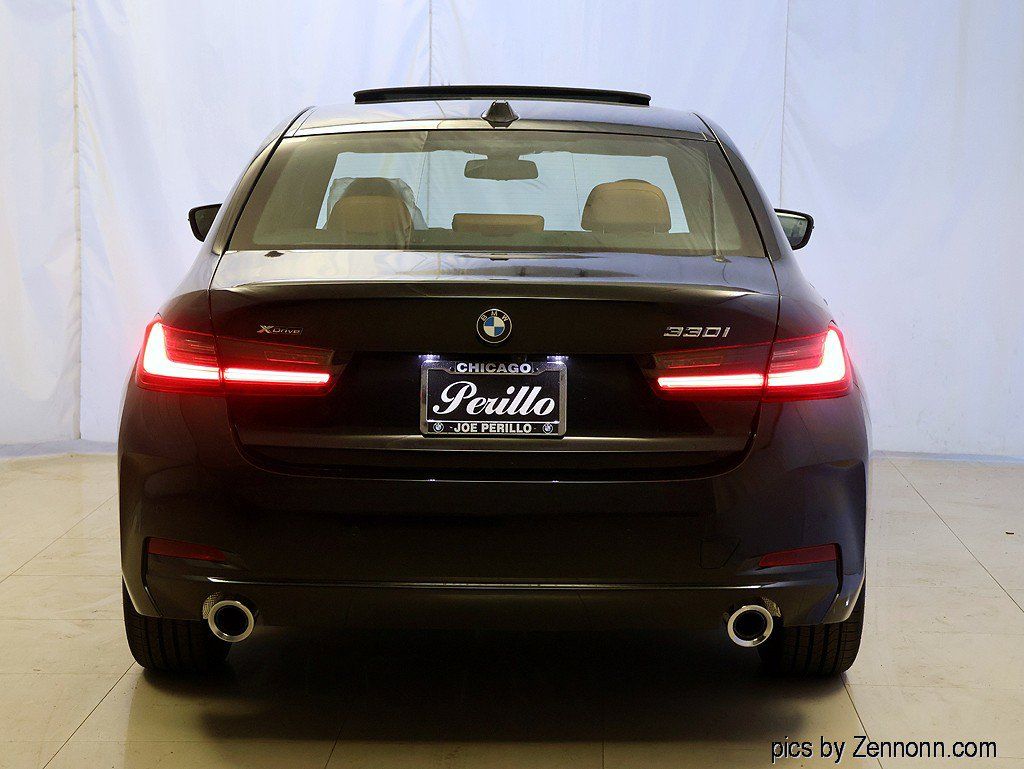 New 2026 BMW 330i xDrive Sedan w/ Premium Package AWD/4WD image 7