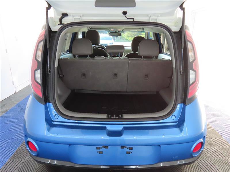 Used 2017 Kia Soul EV FWD image 13
