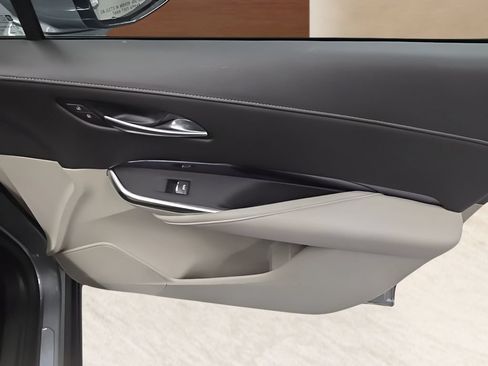 Used 2023 Cadillac XT4 Luxury FWD image 25