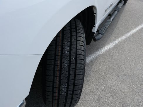 Used 2021 RAM 1500 Big Horn image 14