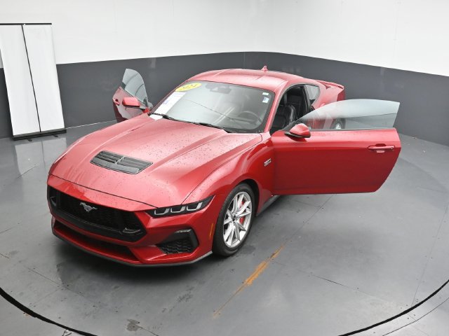Used 2024 Ford Mustang GT Premium RWD image 35