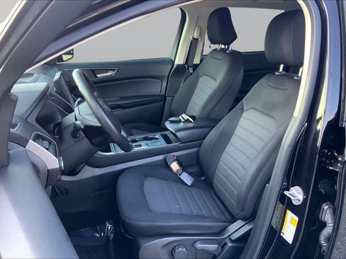 Used 2024 Ford Edge SE AWD/4WD image 8