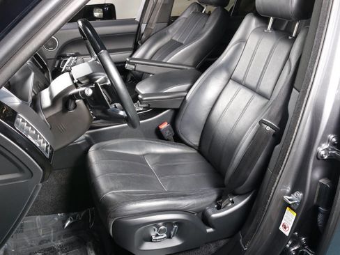 Used 2017 Land Rover Range Rover HSE image 43