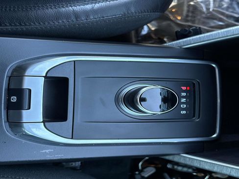 Used 2017 Land Rover Discovery Sport HSE image 26