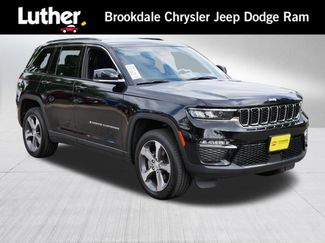 Used 2025 Jeep Grand Cherokee Limited w/ Trailer Tow Package AWD/4WD video 1