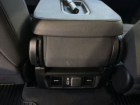 Used 2023 Chevrolet Silverado 1500 LT image 17