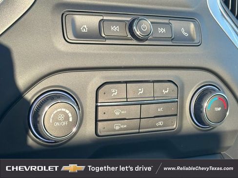 Used 2026 Chevrolet Silverado 1500 Custom RWD image 18