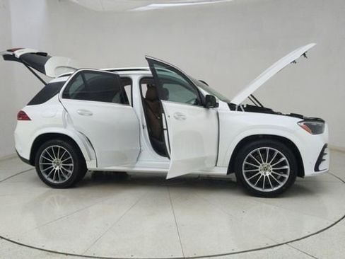 Used 2024 Mercedes-Benz GLE 450e 4MATIC w/ AMG Line Exterior image 73