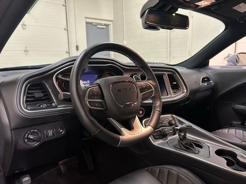 Used 2022 Dodge Challenger SRT Hellcat w/ Plus Package image 27