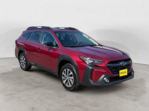Certified 2025 Subaru Outback Premium AWD/4WD image 3