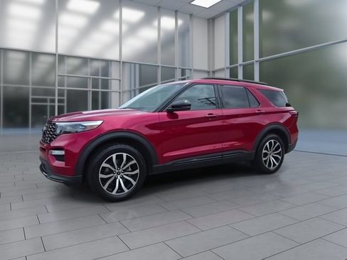 Used 2020 Ford Explorer ST w/ Premium Technology Package AWD/4WD image 4