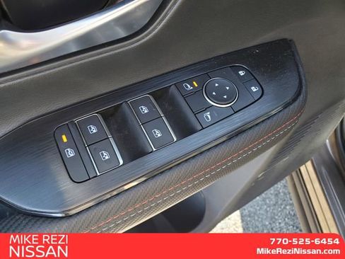 New 2026 Nissan Kicks SR image 11