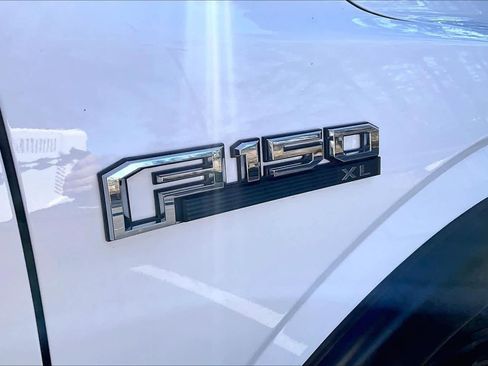 Used 2016 Ford F150 XL w/ Equipment Group 101A Mid image 9