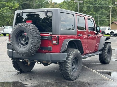 Used 2012 Jeep Wrangler Unlimited Sport AWD/4WD image 6