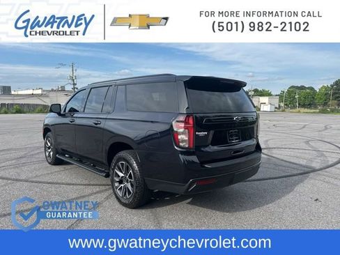 Used 2024 Chevrolet Suburban Z71 w/ Luxury Package AWD/4WD image 7