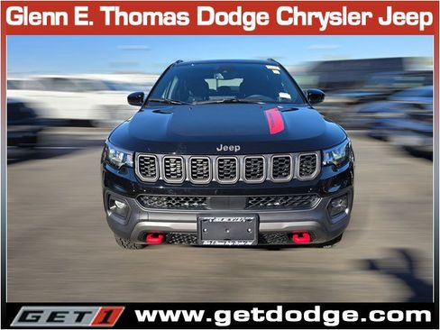 New 2026 Jeep Compass Trailhawk image 2