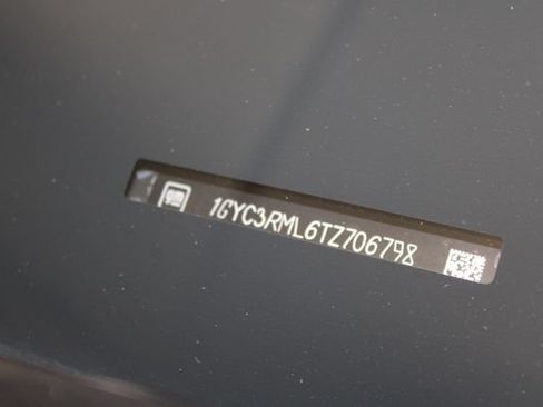 Certified 2026 Cadillac Vistiq Platinum w/ LPO, Floor Liner Package AWD/4WD image 49