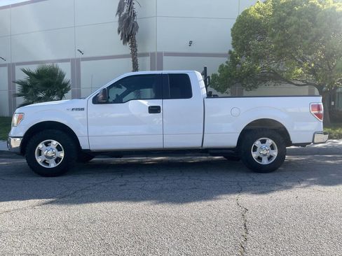 Used 2011 Ford F150 XLT w/ XLT Convenience Pkg image 3