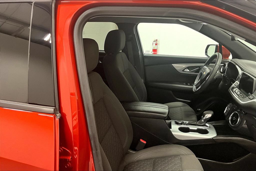 Used 2022 Chevrolet Blazer LT FWD image 7