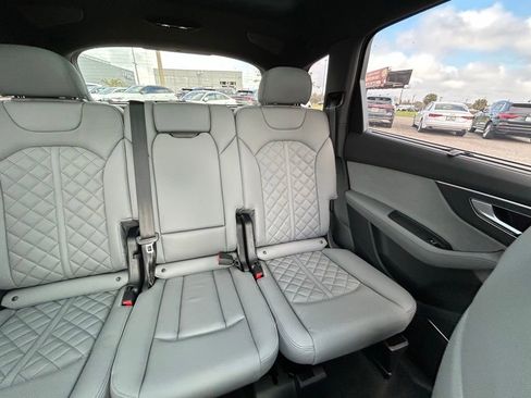 New 2026 Audi SQ7 Premium Plus image 14