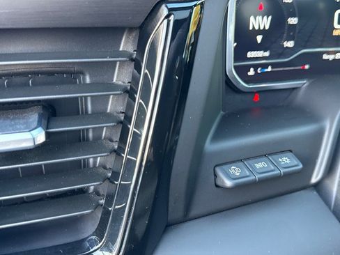 Used 2023 GMC Sierra 1500 AT4 w/ AT4 Premium Package image 24