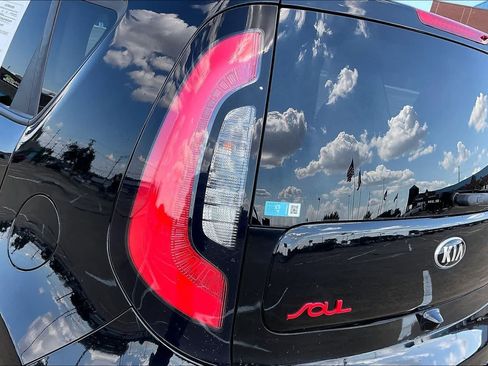 Used 2019 Kia Soul ! w/ Technology Package FWD image 31